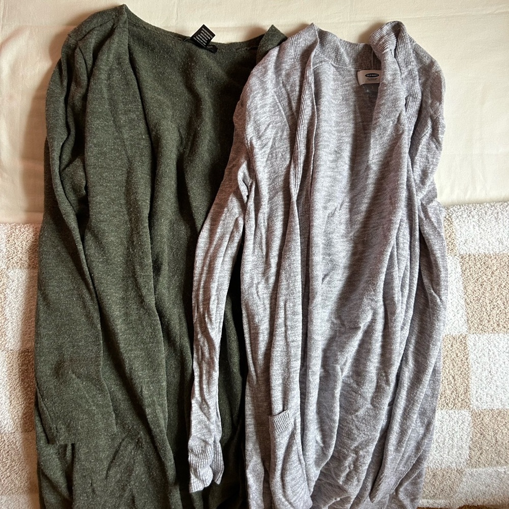 Long Cardigan Set - Picture 2 of 10